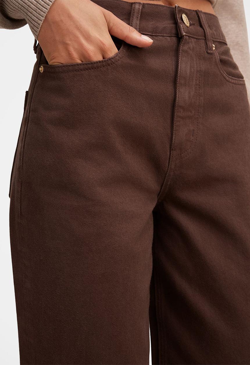 Forever New - Gia high-rise wide leg jeans in chocolate