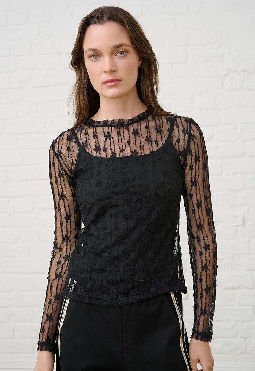 Me&B - Long Sleeve Top Flower Lace - Black