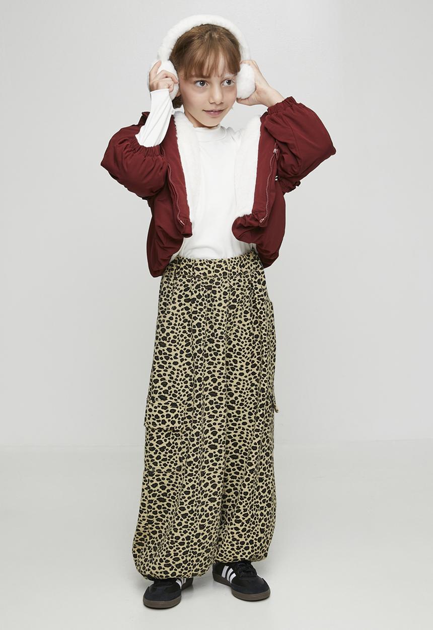 Pop Candy - Wide leg cargo jeans with drawstring hem - leopard print