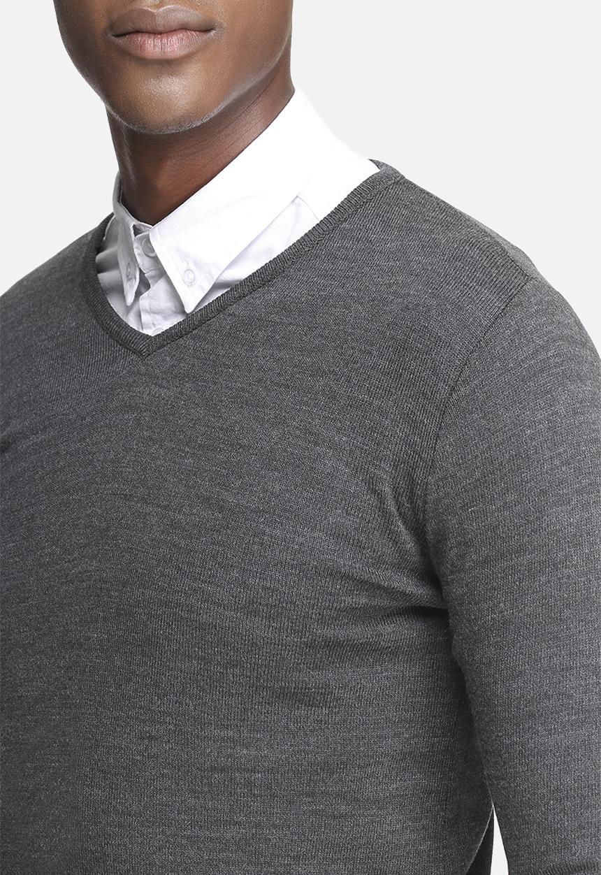 basicthread - Basic V-neck pullover 