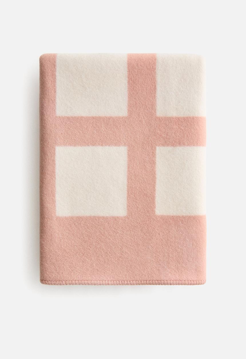 H&M - Wool-blend blanket - pink/cream