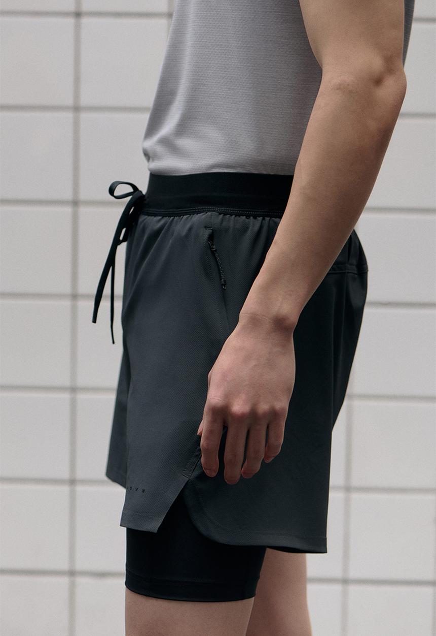 H&M - Double-layered sports shorts with drymove™ - dark grey