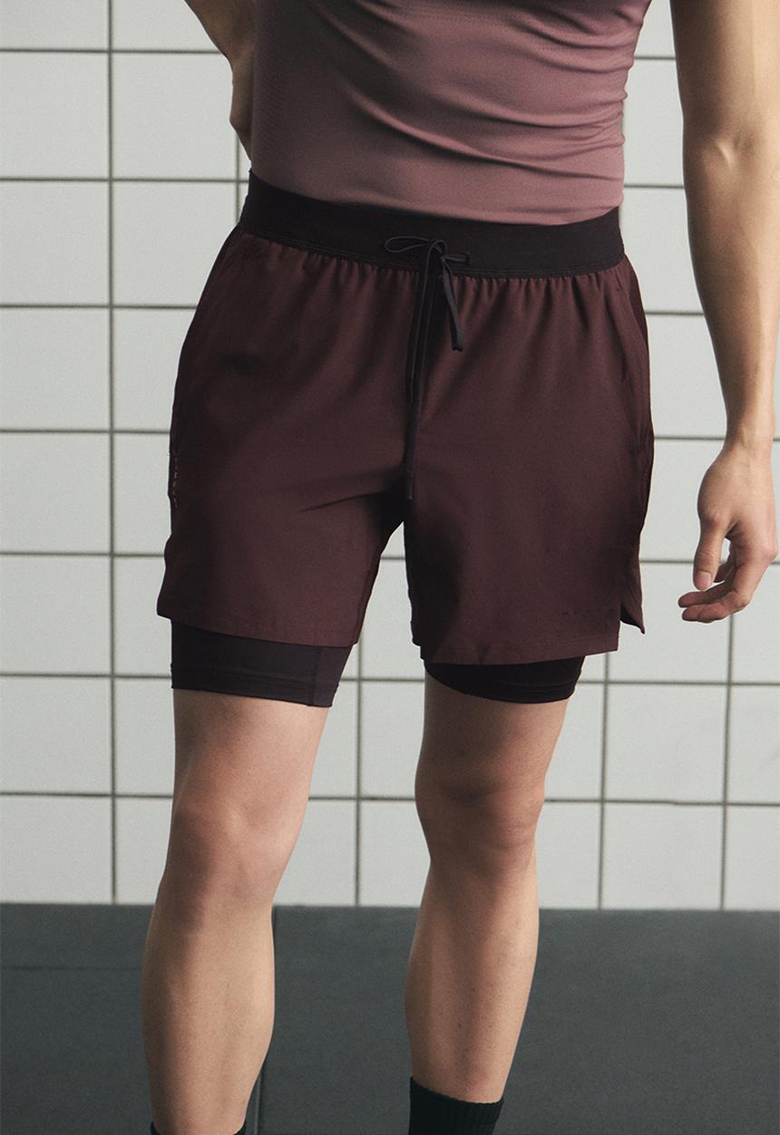 H&M - Double-layered sports shorts with drymove™ - burgundy