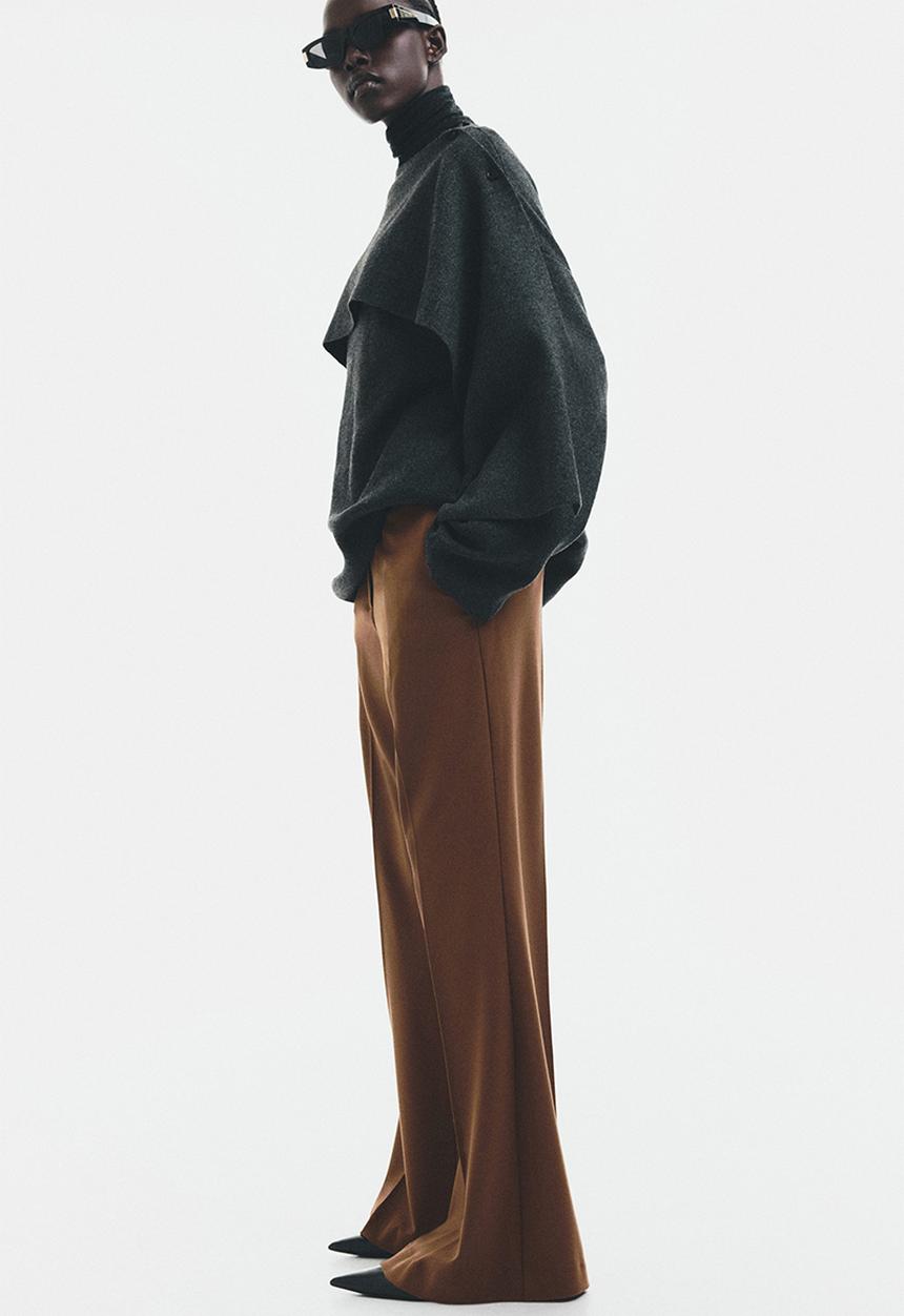 H&M - Flared tailored trousers - brown