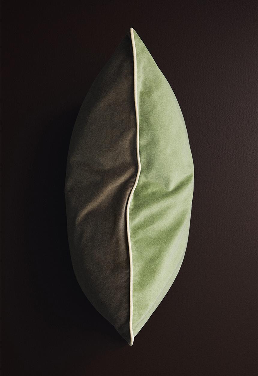 H&M - Piping-detail velvet cushion cover - light green/greige