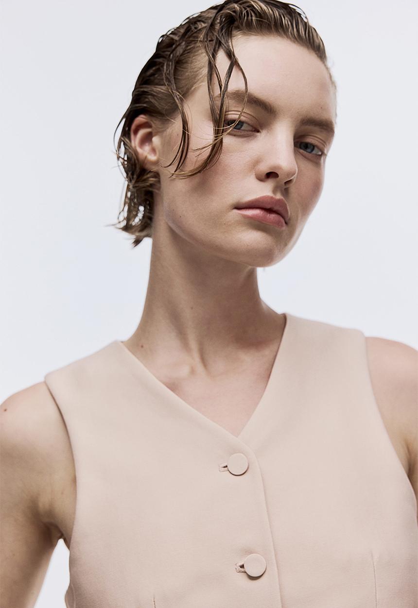H&M - V-neck peplum waistcoat - light beige