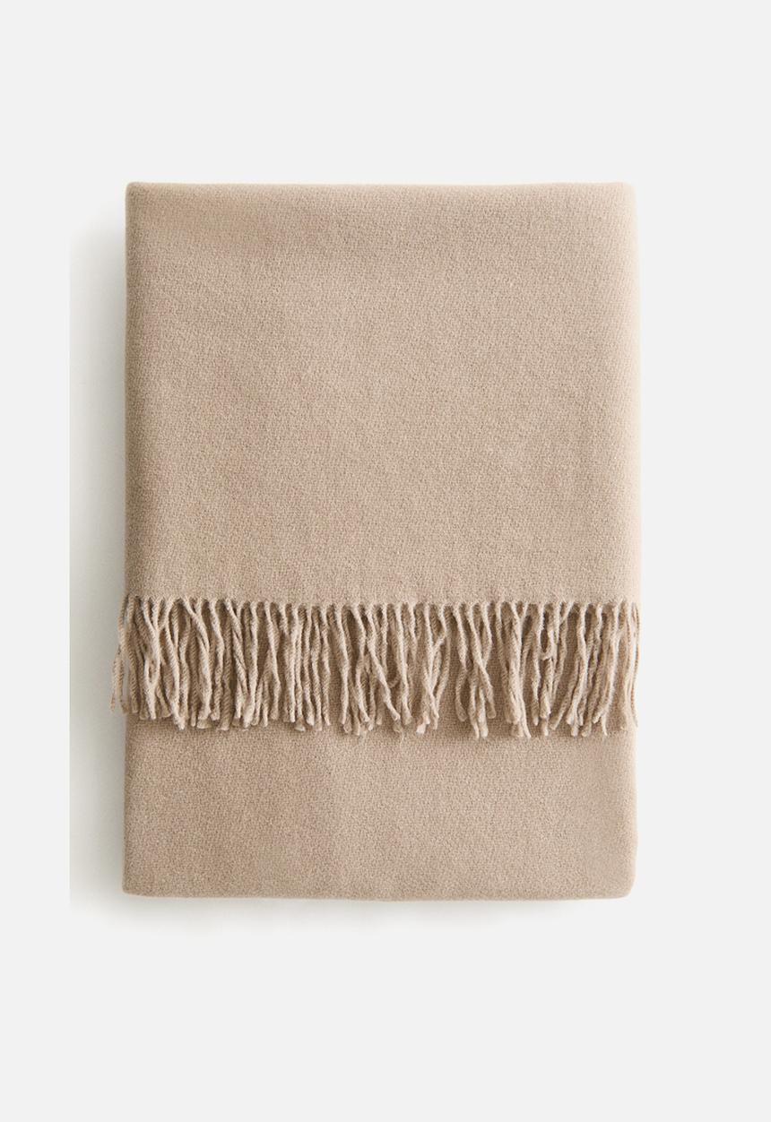 H&M - Fringed wool-blend blanket - beige