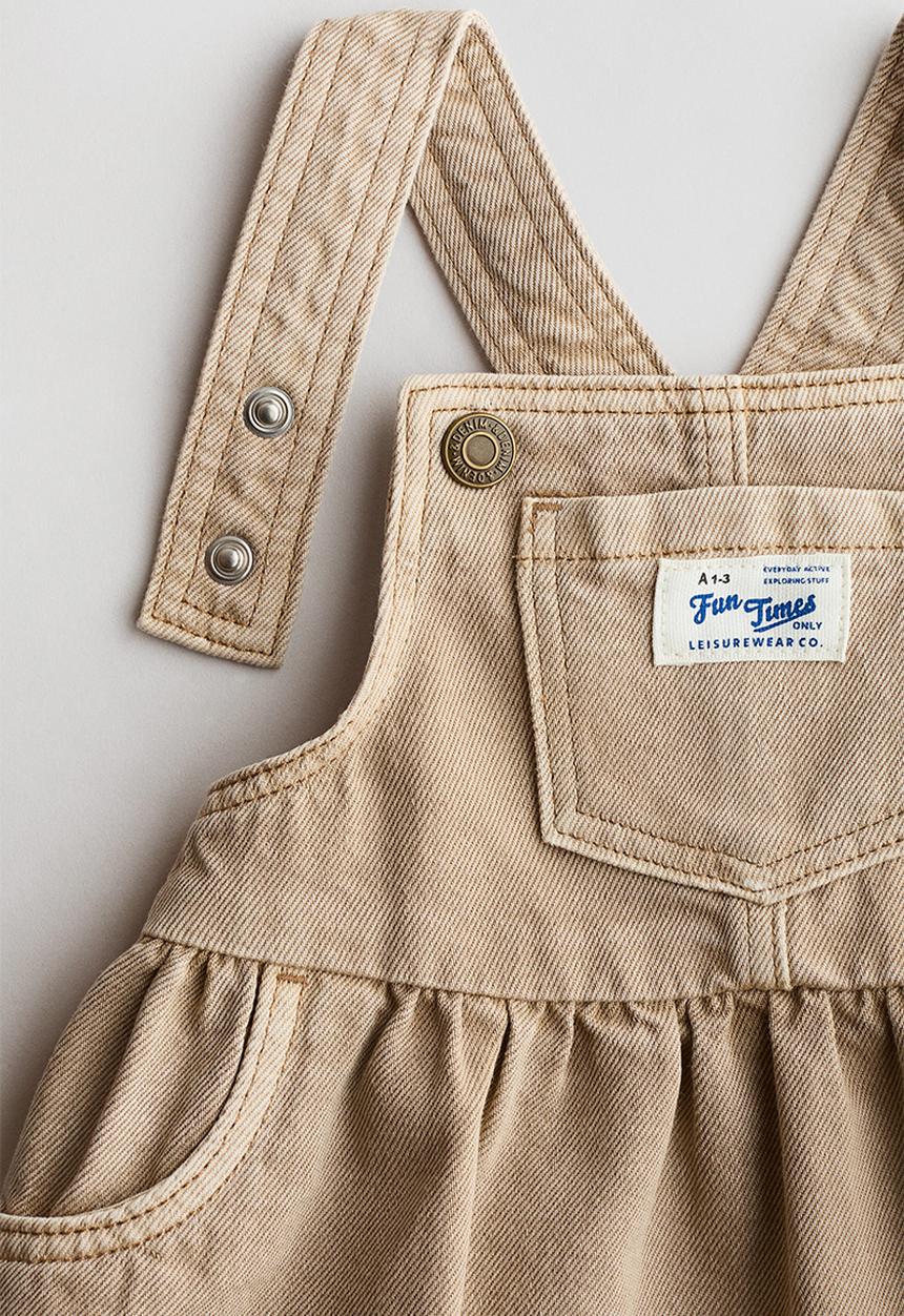 H&M - 2-piece dungaree dress and top set - beige/white