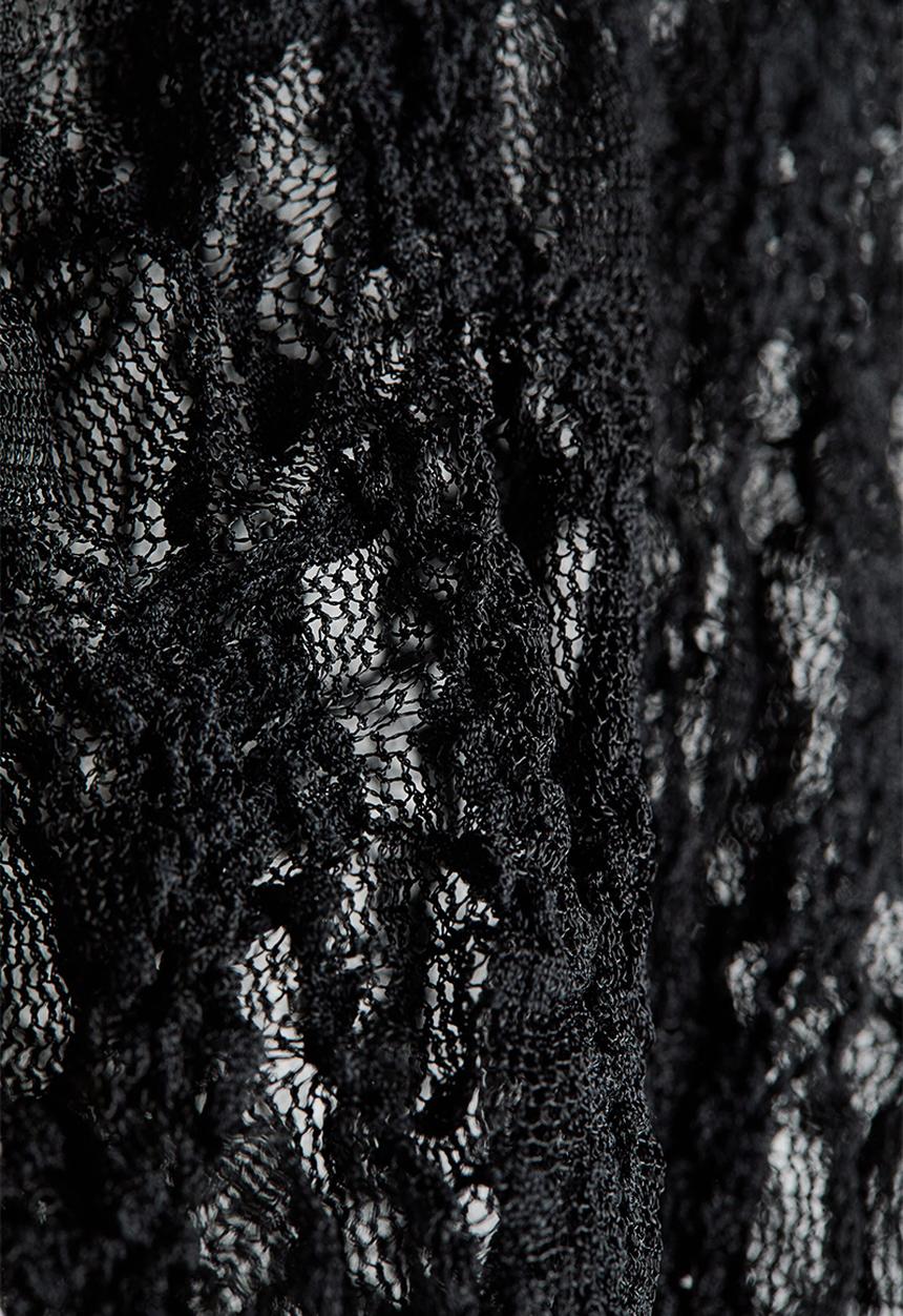 H&M - V-neck lace top - black