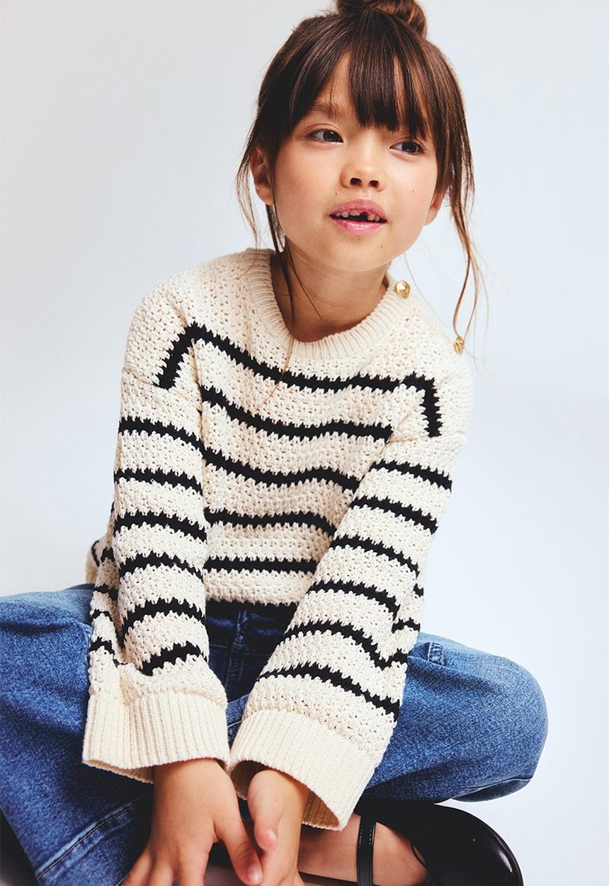 H&M - Hole-knit jumper - light beige/striped