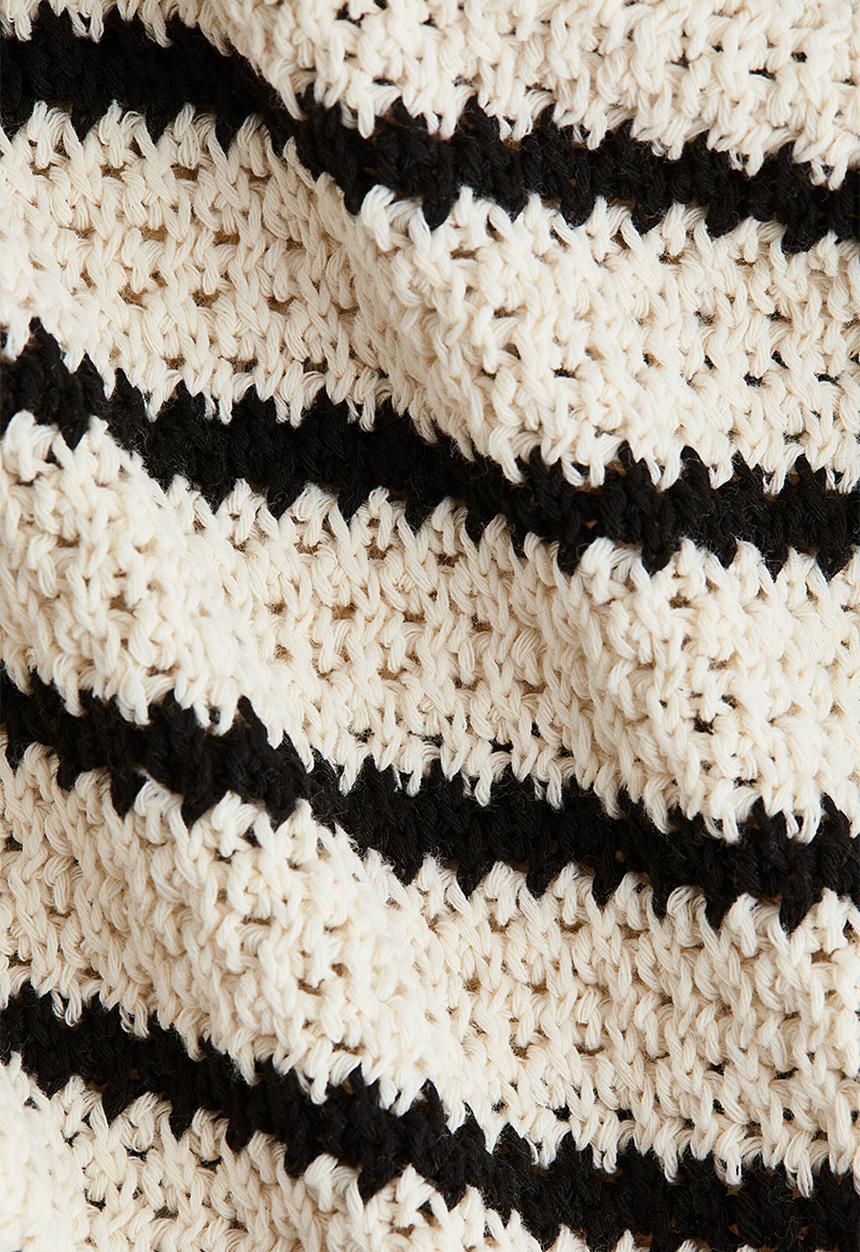 H&M - Hole-knit jumper - light beige/striped