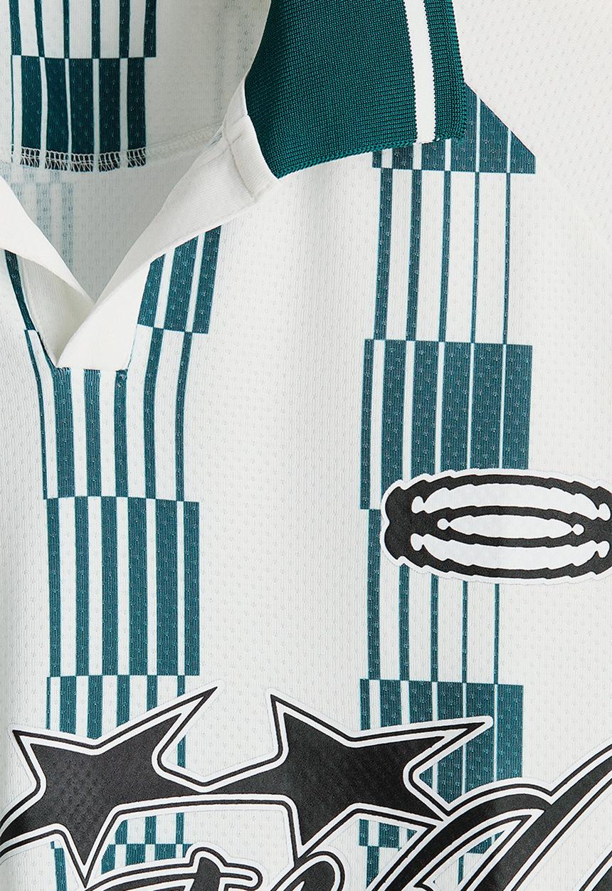 H&M - Loose fit football shirt - white/run wild
