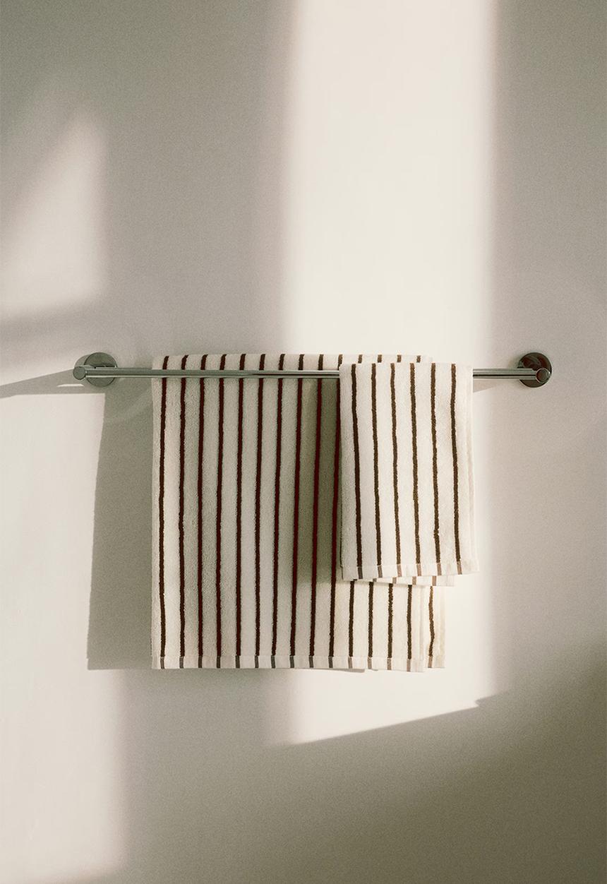 H&M - Striped bath towel - white/brown striped
