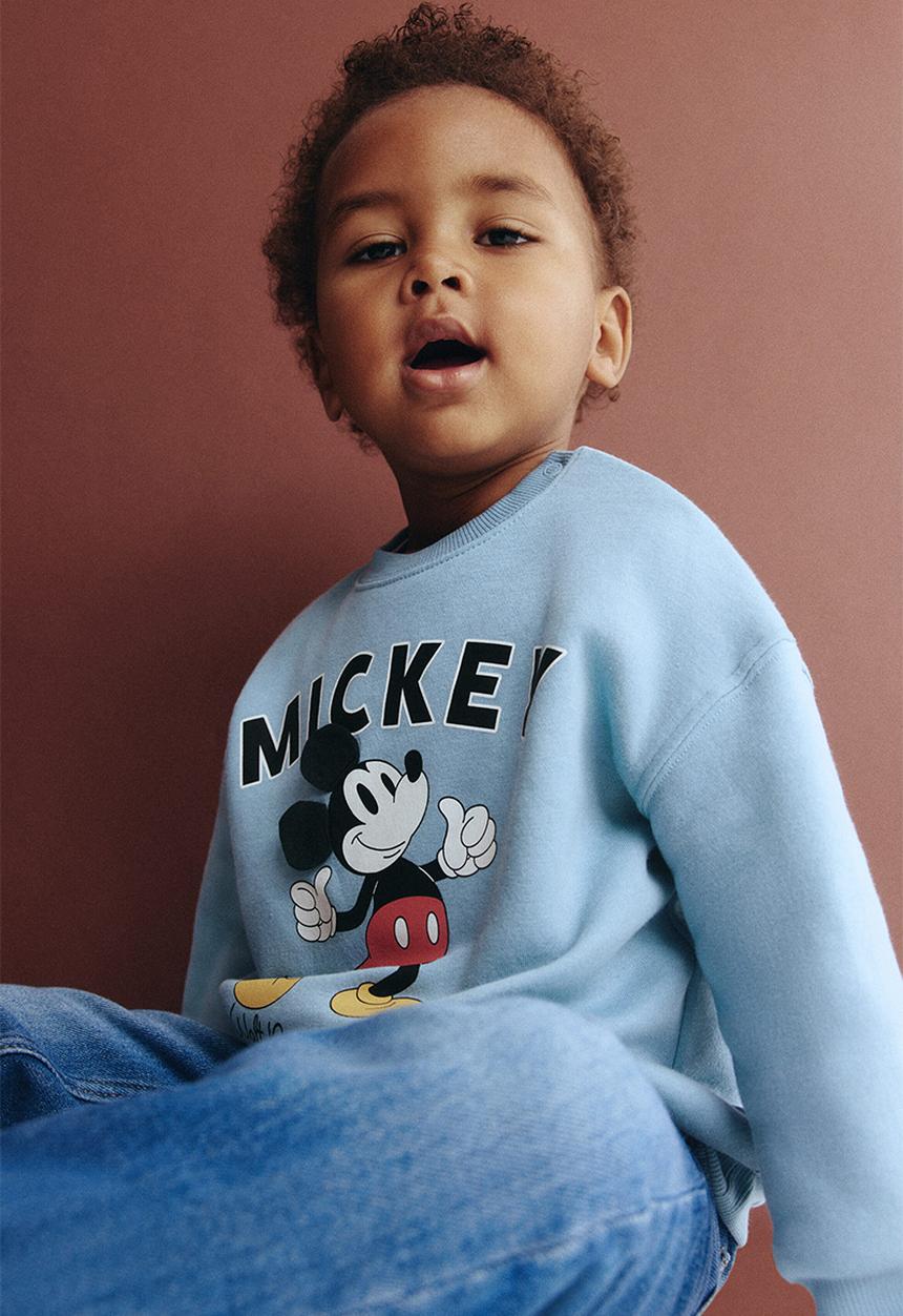 H&M - Printed sweatshirt - light blue/mickey mouse