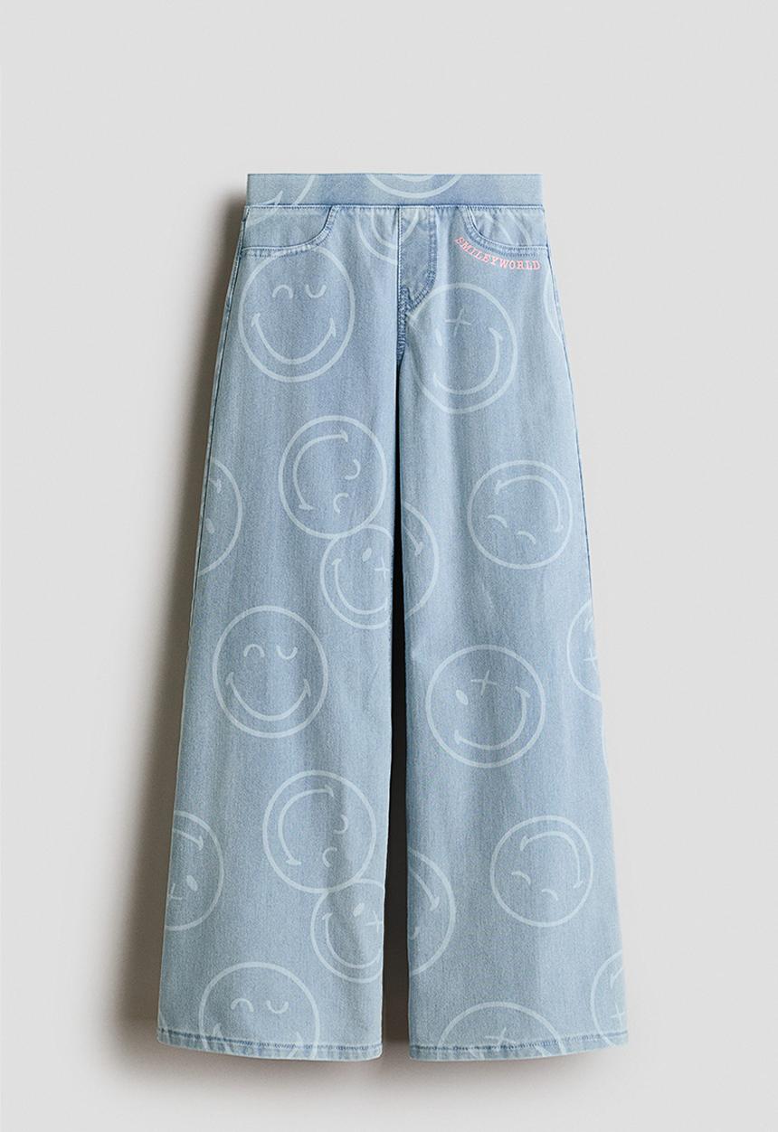 H&M - Denim-look wide trousers - light denim blue/smileyworld