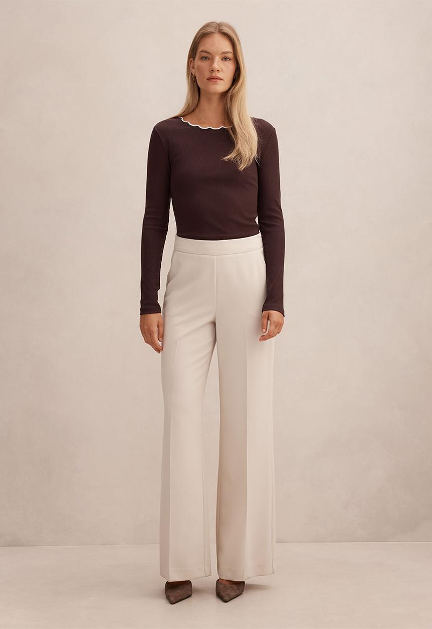 Forever New - Rebecca scallop long sleeve top - chocolate/porcelain