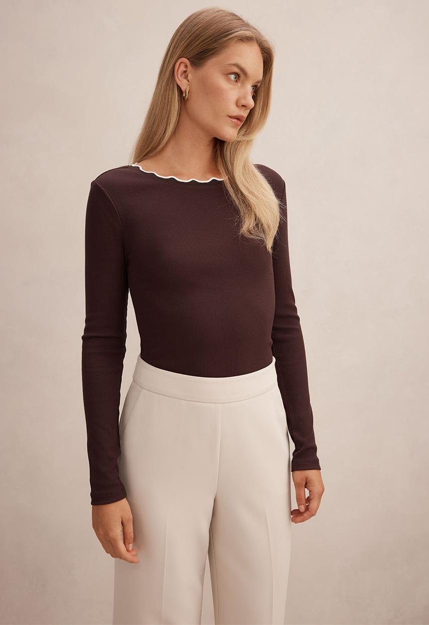 Forever New - Rebecca scallop long sleeve top - chocolate/porcelain