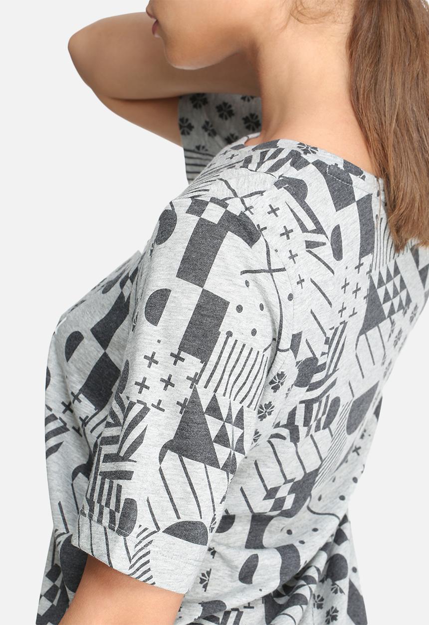 Nike - International signal tee