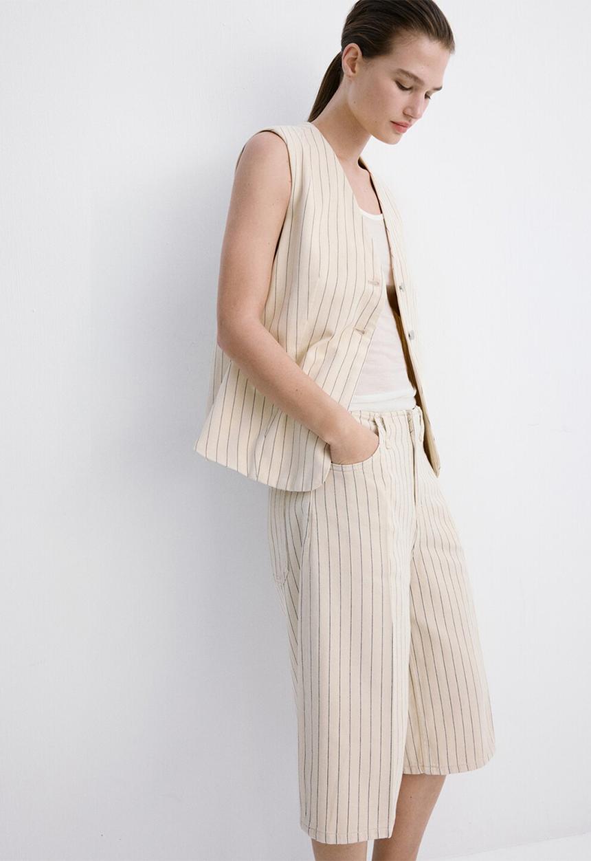 MANGO - Bermudas tony - light/pastel yellow