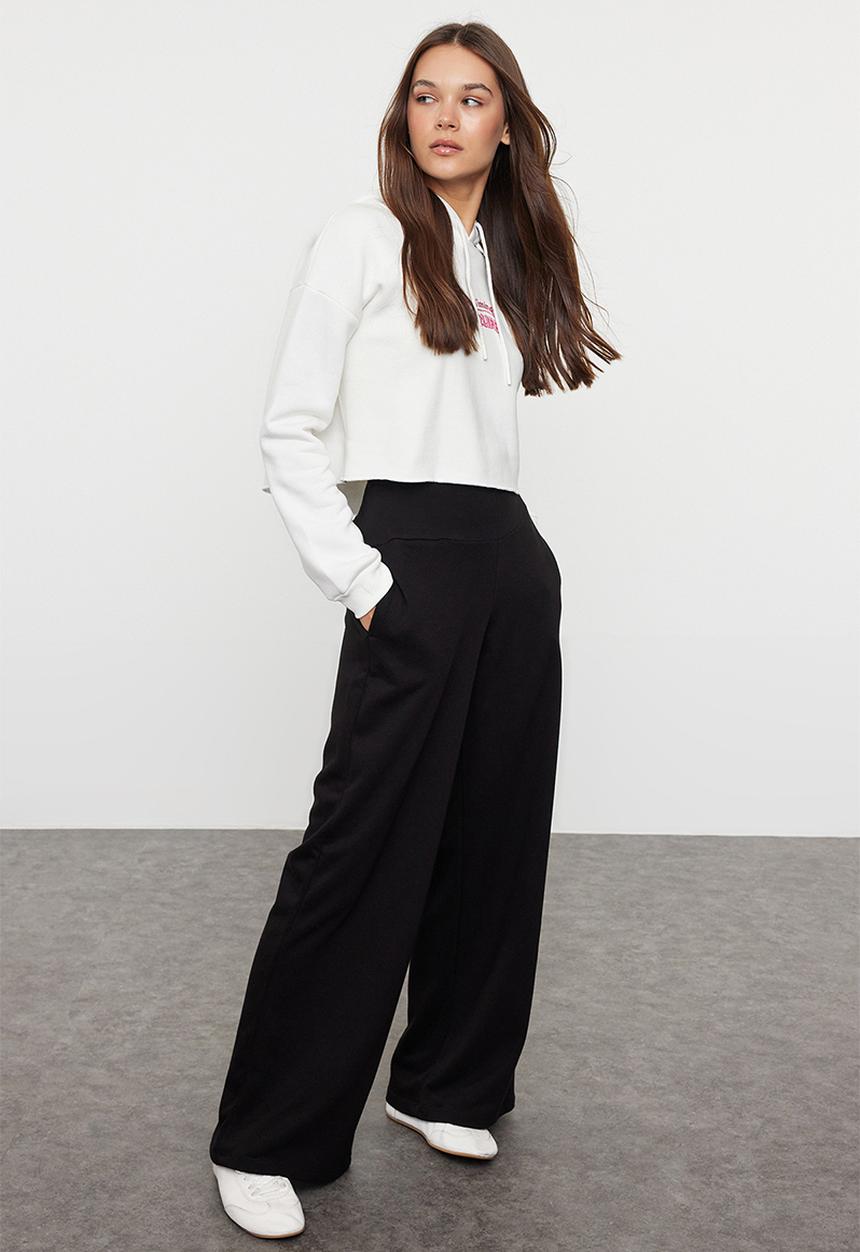 Trendyol - Extra High Waist Wide Leg Trousers - Black