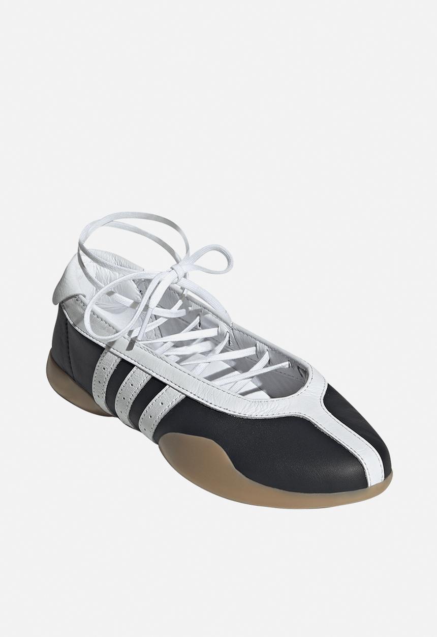 adidas Originals - Taekwondo Mei Ballet W - Core Black/Ftwr White/Gum 3
