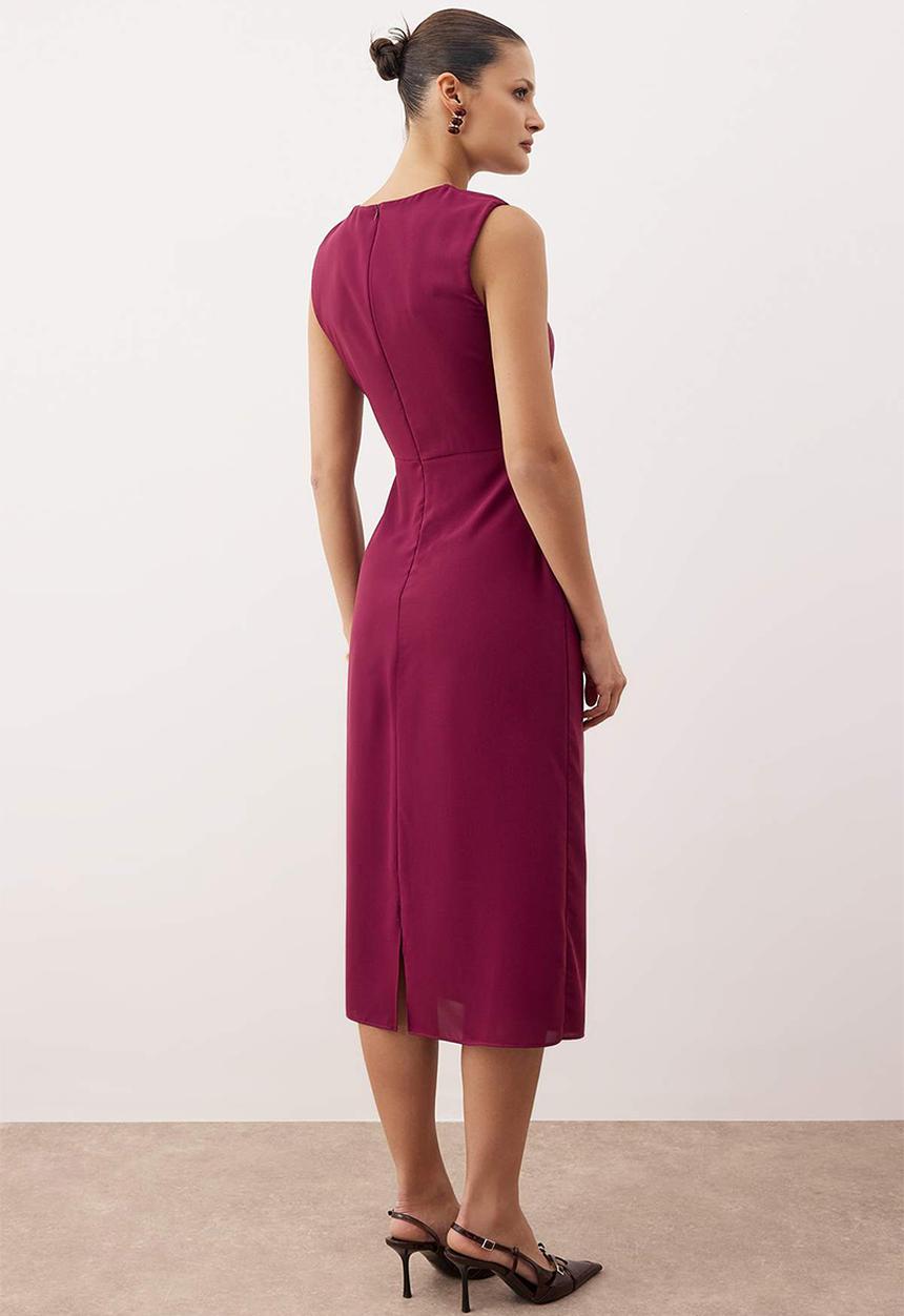 Trendyol - Straight Bodycon Midi Woven Dress with Accessory Detail - Dark Purple
