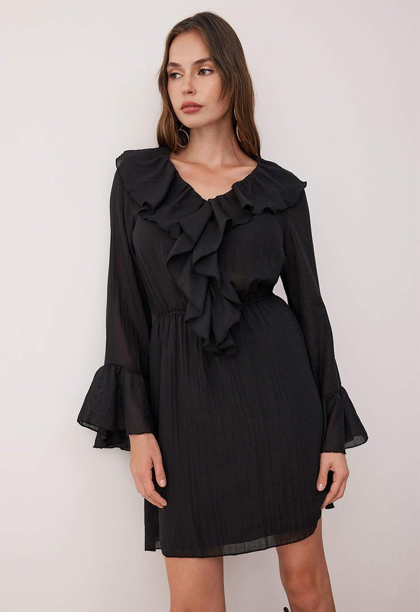 Trendyol - Ruffle Detail Boho Mini Woven Dress - Black