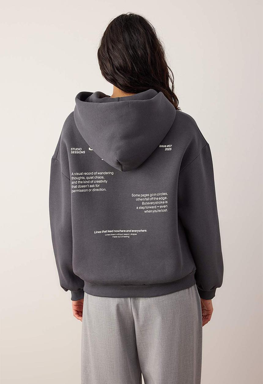 Trendyol - Hooded Slogan Printed Boxy Fit Knitted Sweatshirt - Anthracite