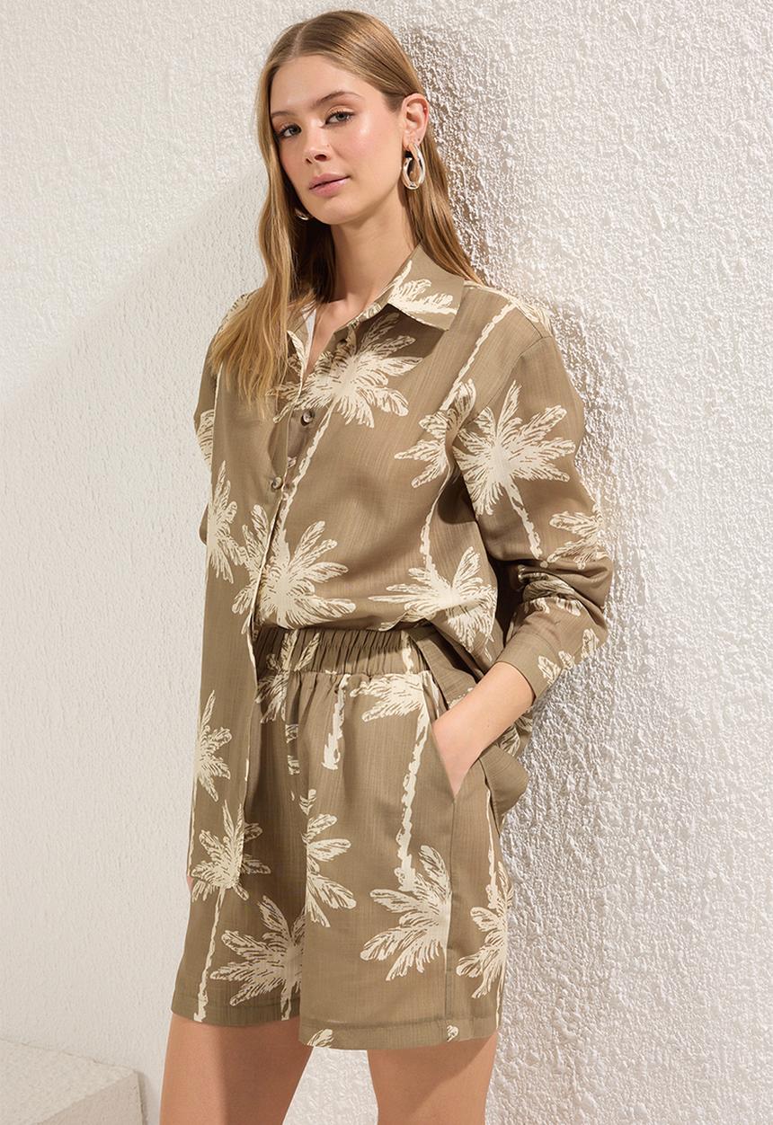 Trendyol - Oversize Linen Look Shirt and Shorts Set - Khaki