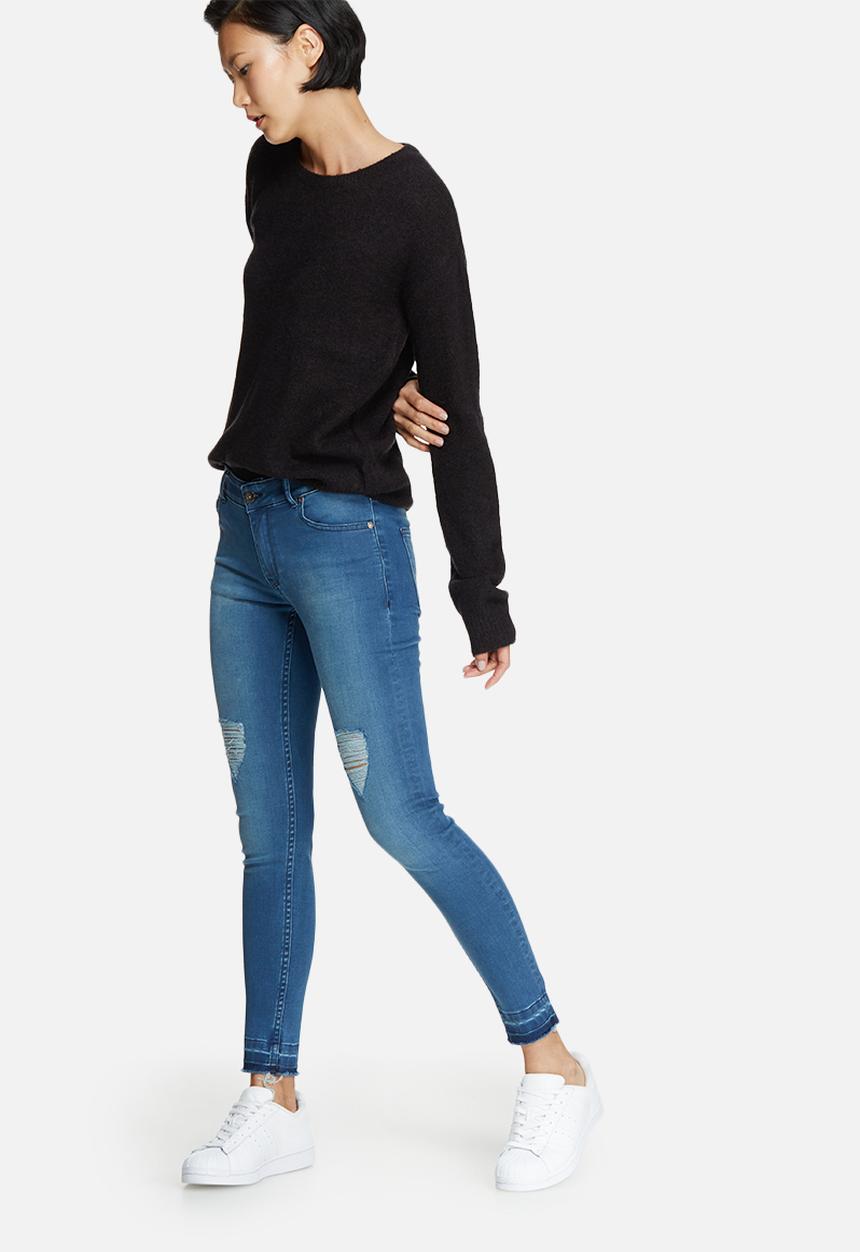 dailyfriday - Ameli raw hem skinny