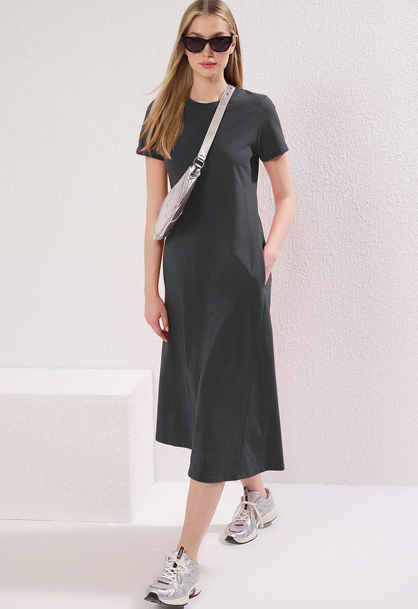 Trendyol - Plain T-Shirt Dress Pocket Midi Knitted Dress - Anthracite