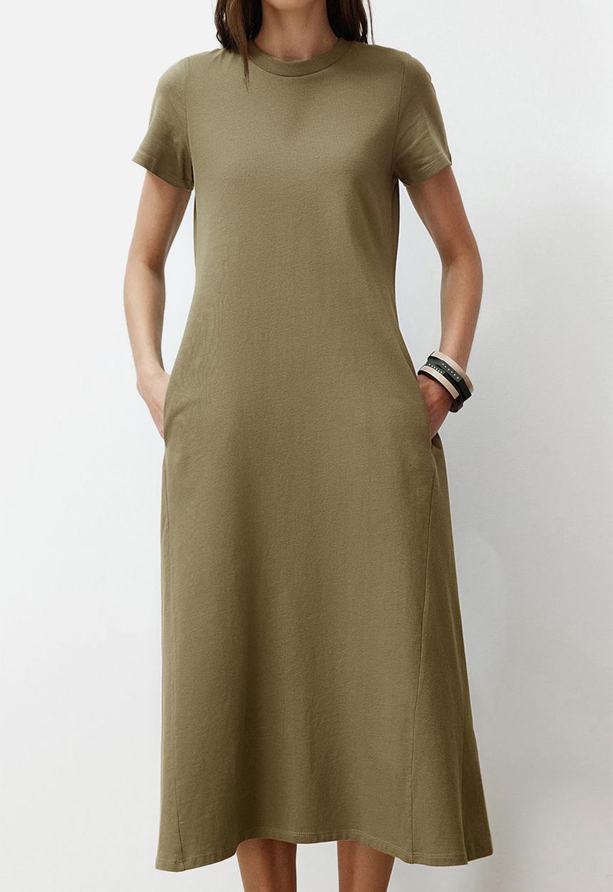 Trendyol - Pocketed A-Line Knitted Midi Dress - Khaki