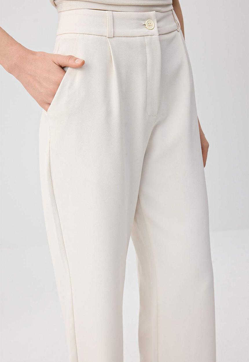 Trendyol - High Waist Pleated Wide Leg Pants - Ecru