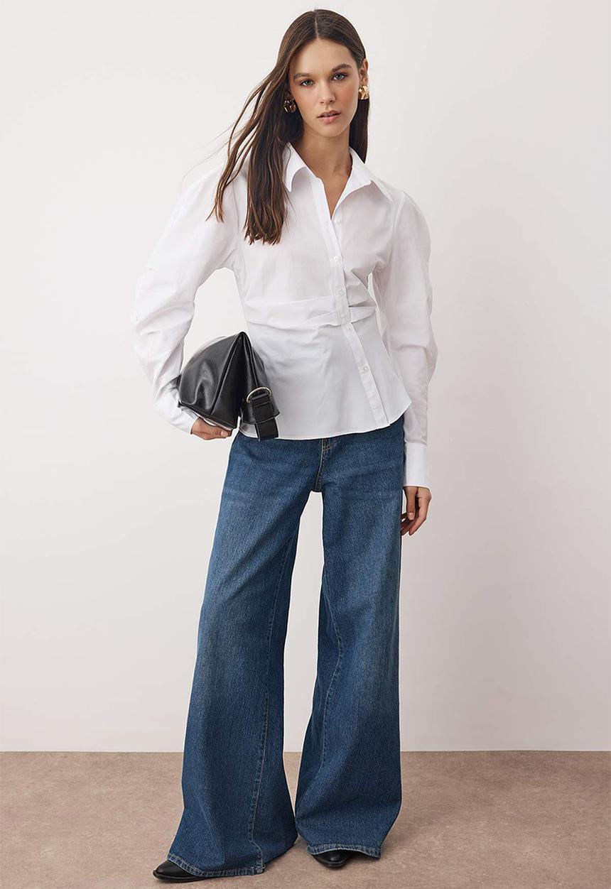 Trendyol - Balloon Sleeve Detailed Asymmetrical Fitted Shirt - White