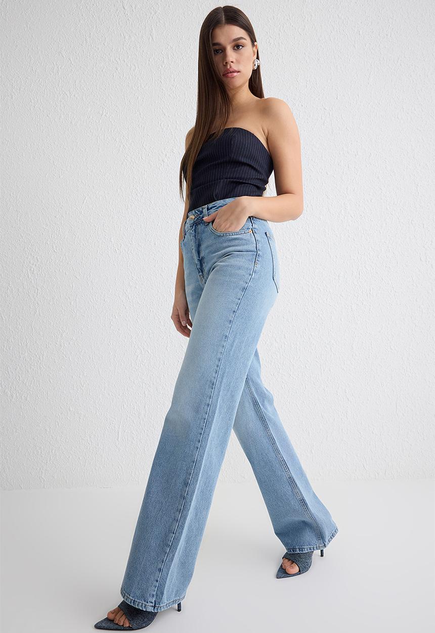 Trendyol - High Waist Wide Leg Jeans - Light Blue