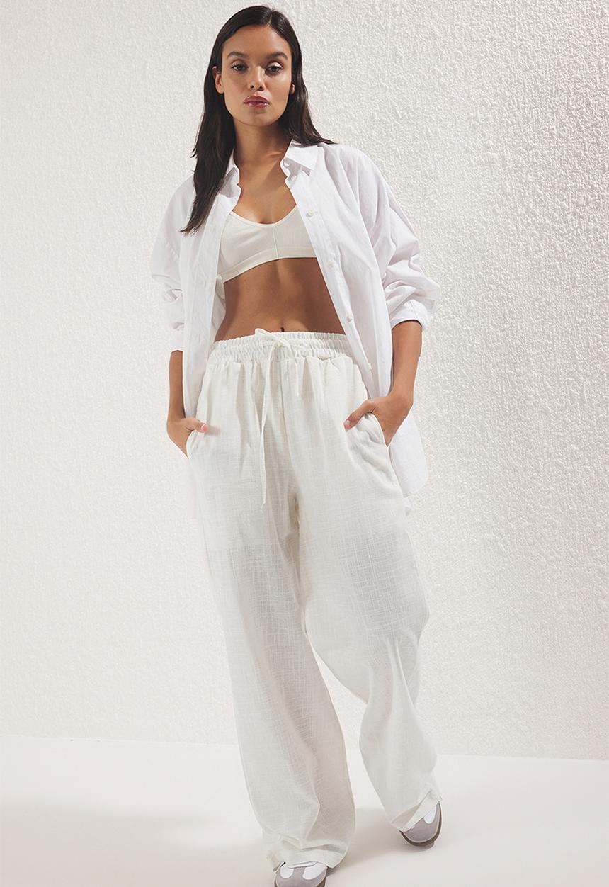 Trendyol - Linen Wide Leg Shorts - White