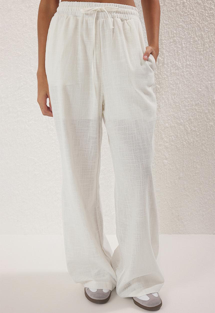 Trendyol - Linen Wide Leg Shorts - White