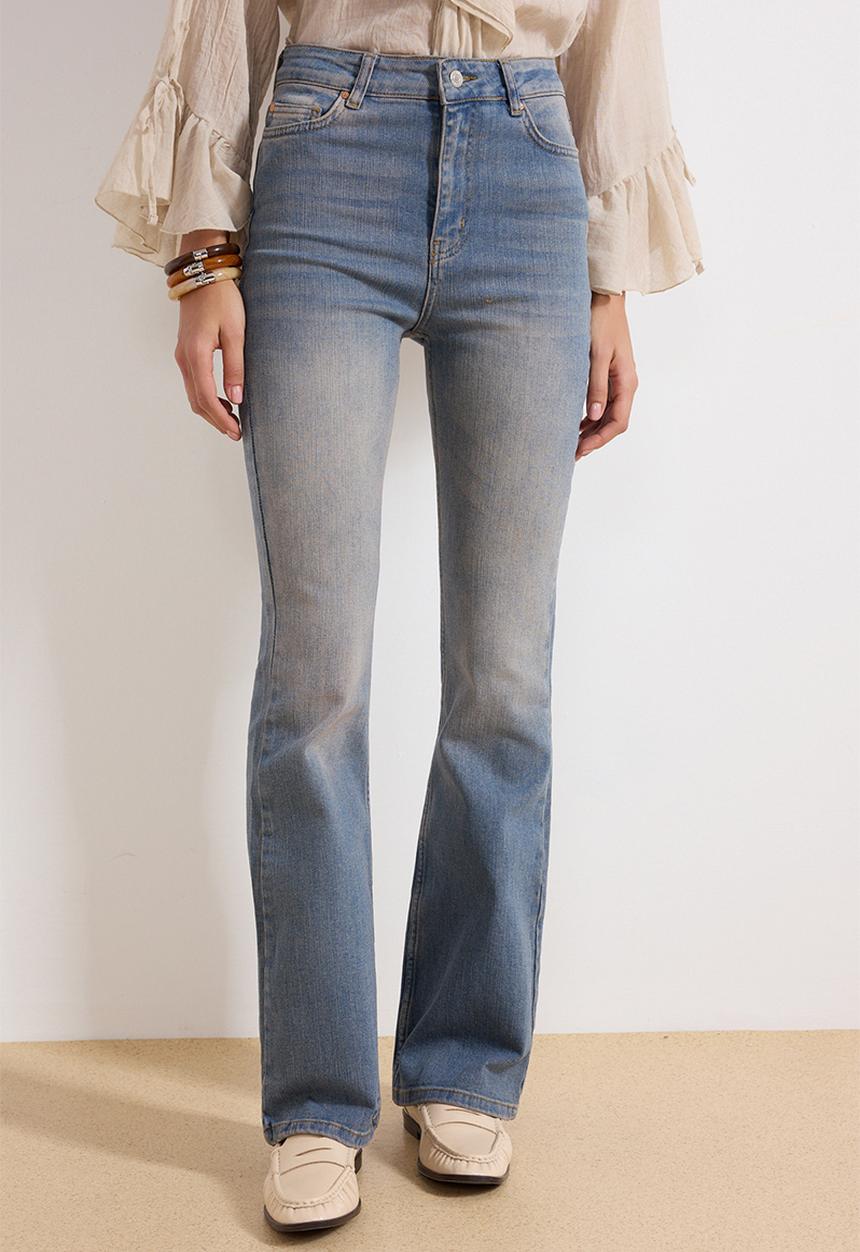 Trendyol - Vintage Straight Leg Jeans - Dark Blue