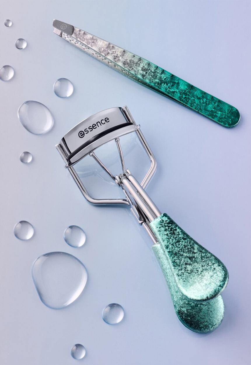 essence - Disney THE LITTLE MERMAID Brow Tweezer - 01 Are You Shore?