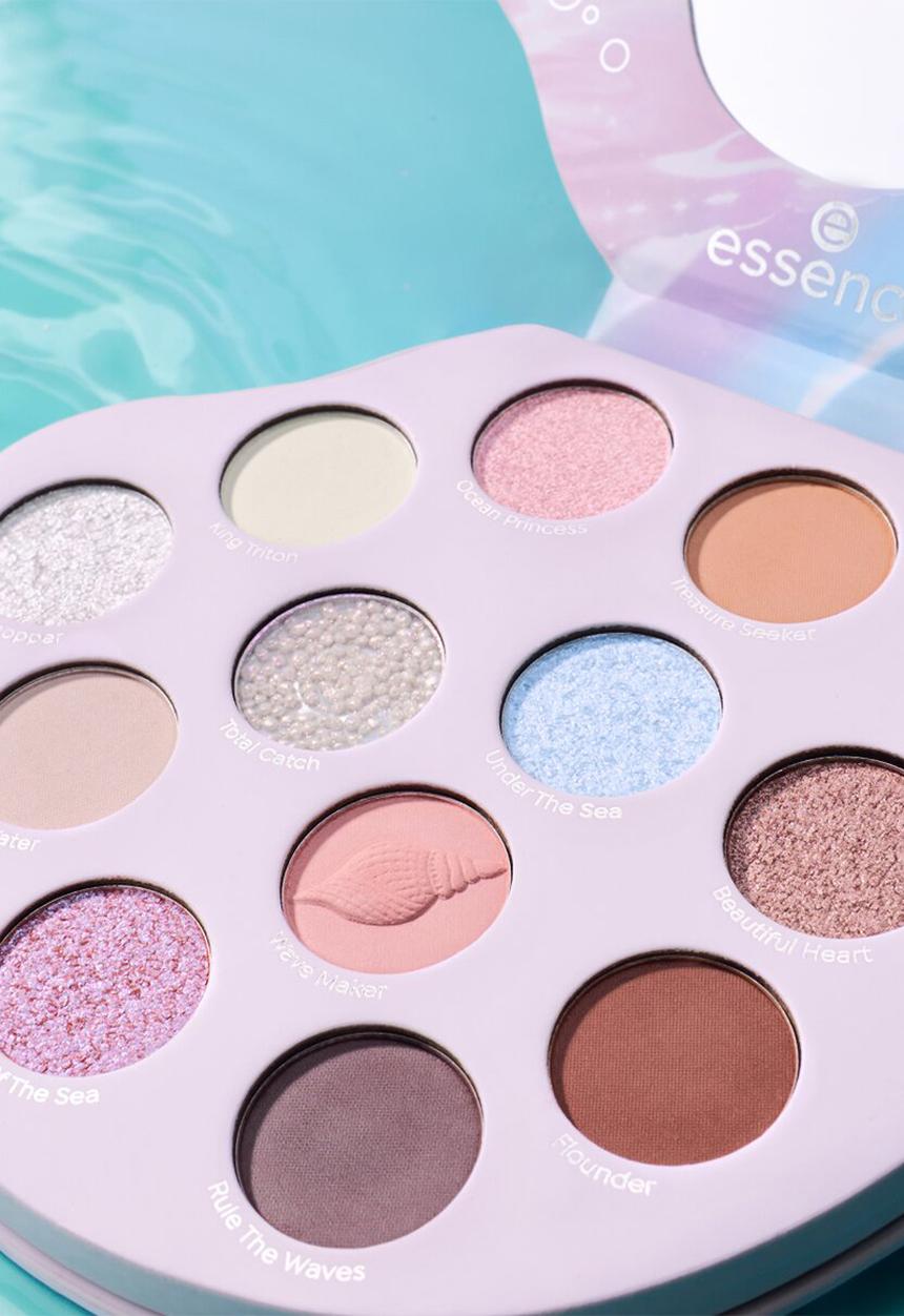 essence - Disney THE LITTLE MERMAID Eyeshadow Palette - 02 Mermaids Have More Fun