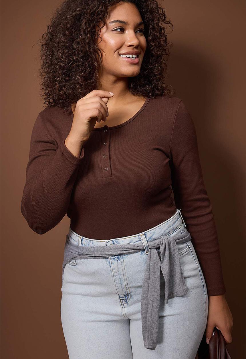 Trendyol - Plus Ribbed Knit Knitted Blouse - Dark Brown