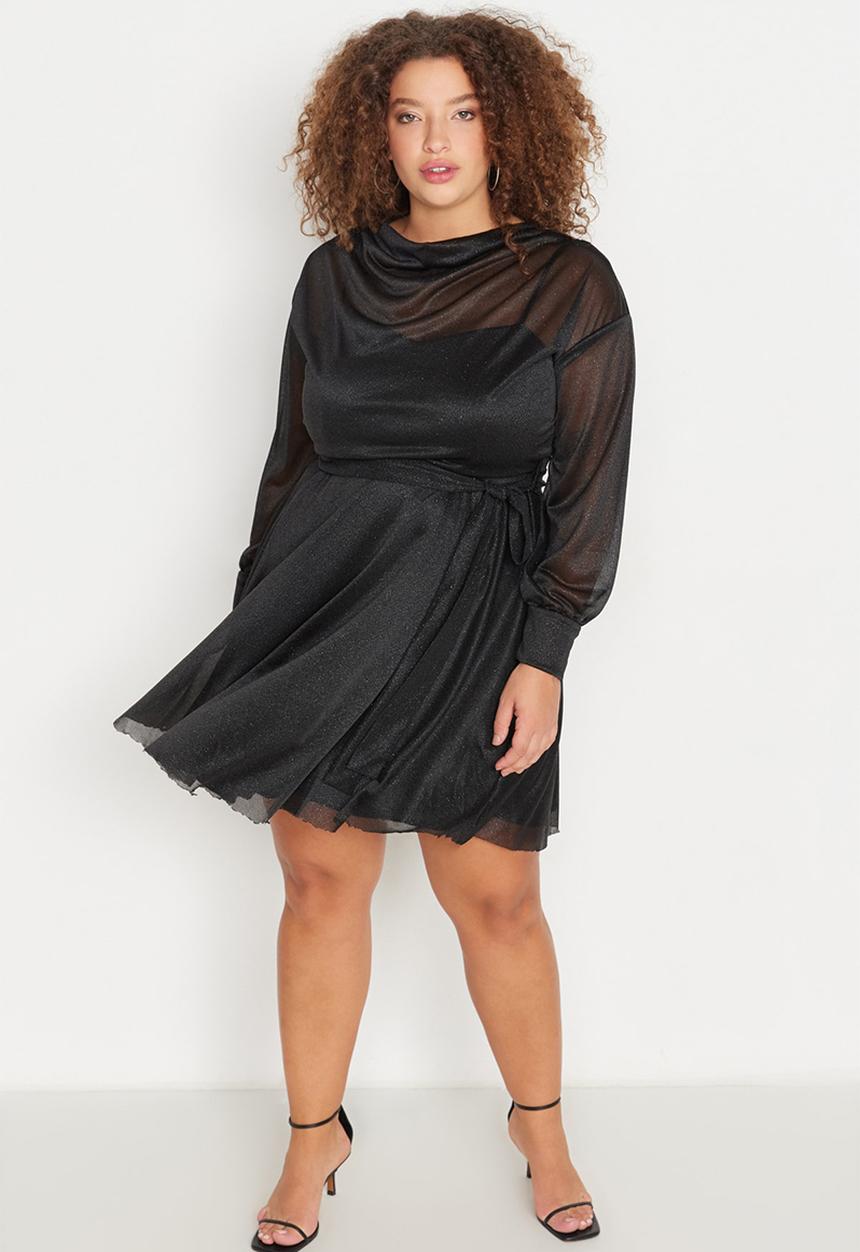 Trendyol - Plus Open Waist/Skater Silvery Mini Knitted Dress - Black