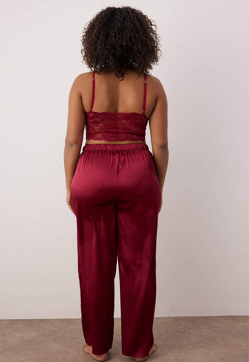 Trendyol - Plus 3-Piece Dowry Set Top Lace Bottom Satin Pajama Set - Burgundy