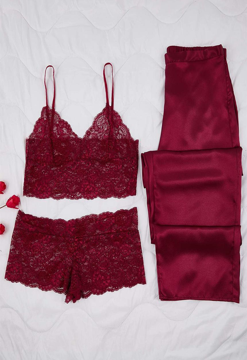 Trendyol - Plus 3-Piece Dowry Set Top Lace Bottom Satin Pajama Set - Burgundy