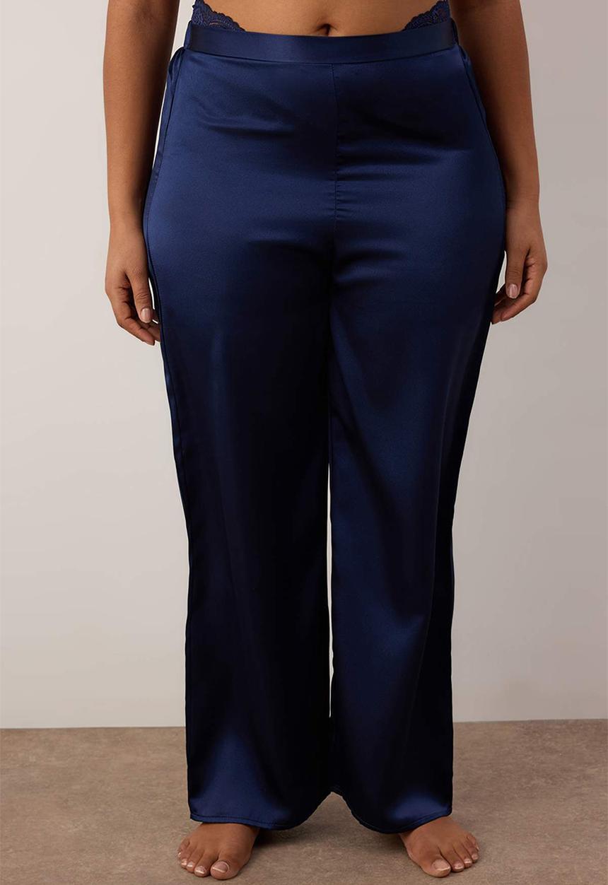 Trendyol - Plus 3-Piece Dowry Set Top Lace Bottom Satin Pajama Set - Navy Blue