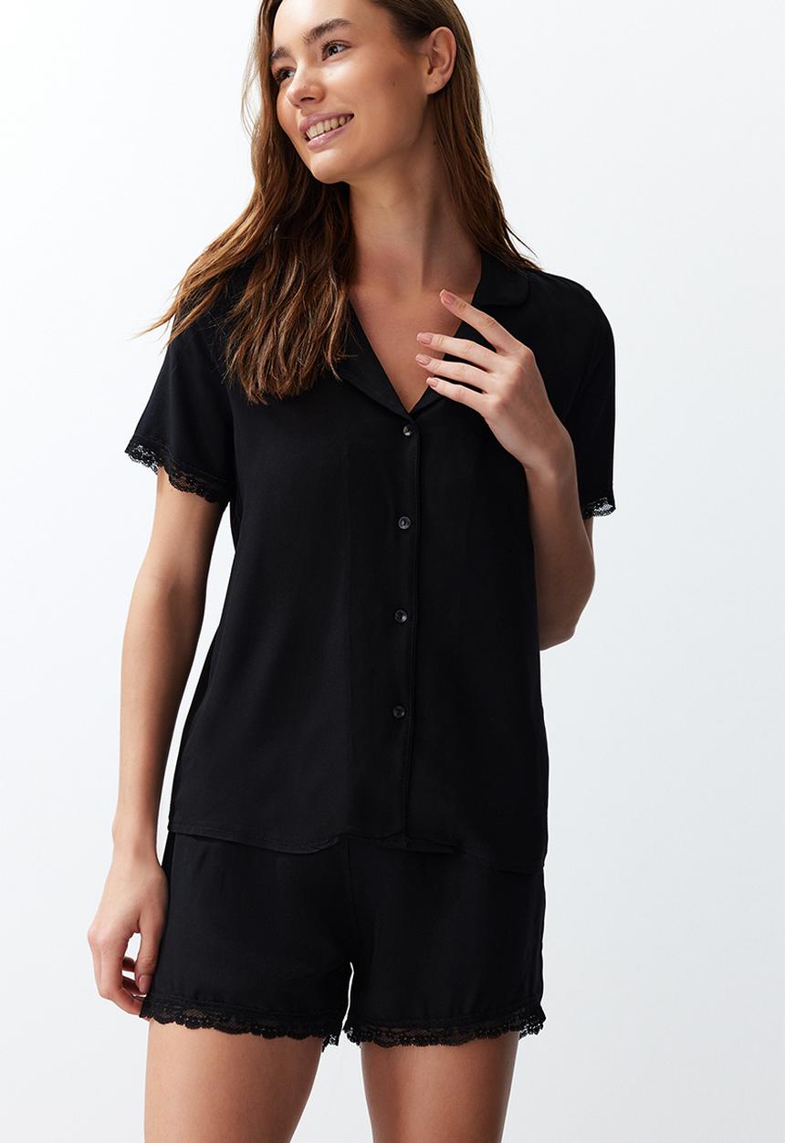 Trendyol - Woven pajama set with black lace viscose shorts - black