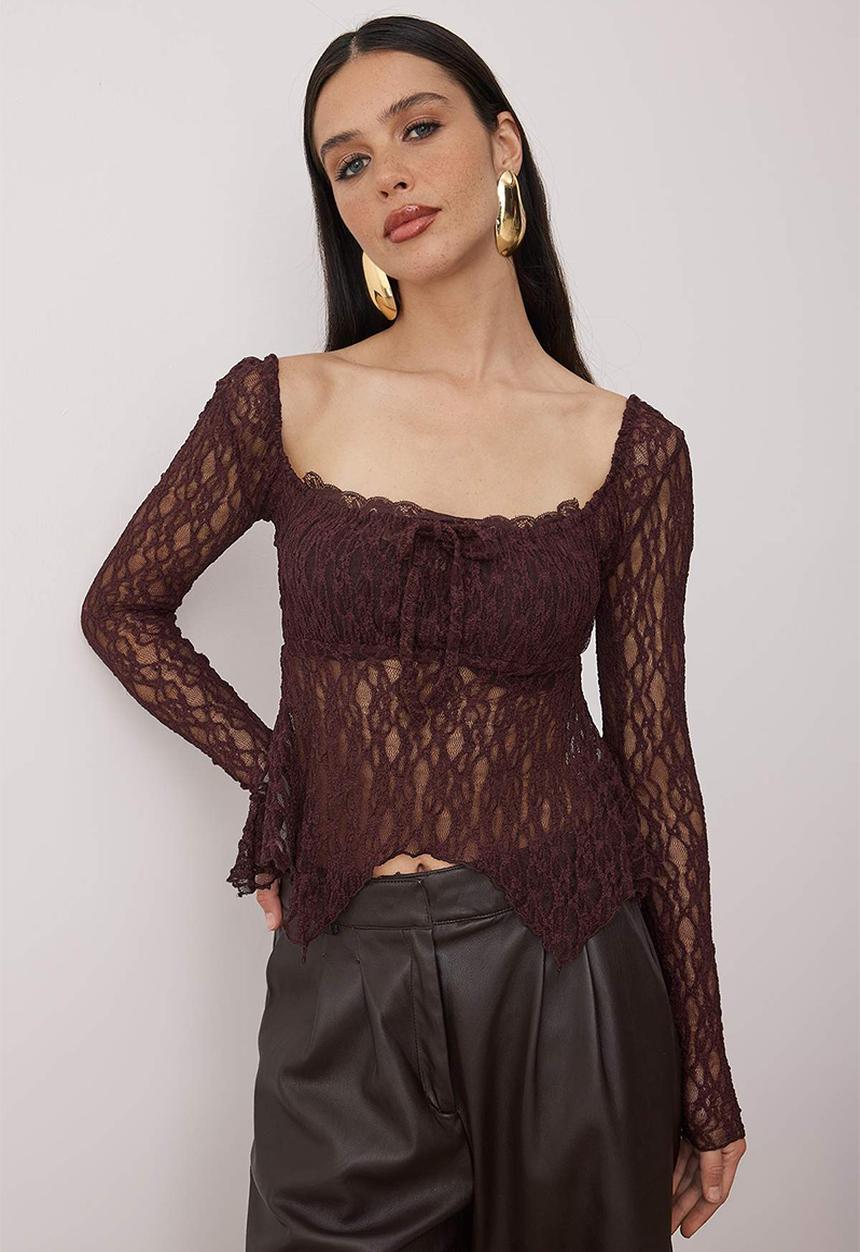 Trendyol - Square Collar Lace Blouse - Burgundy