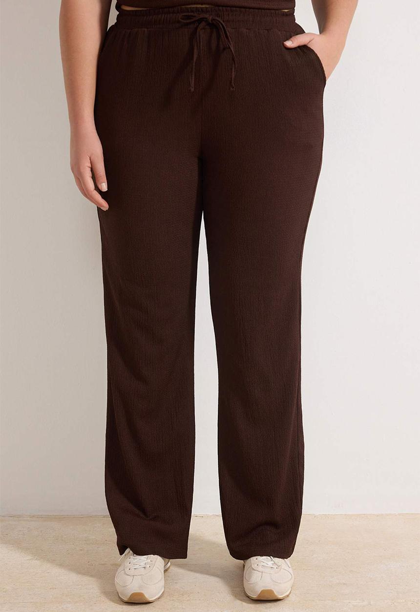 Trendyol - Plus Crew Neck Transitional T-Shirt Pant Set - Brown