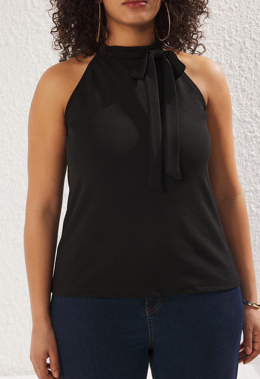 Trendyol - Plus Halter Neck Lacing Detail Knitted Blouse - Black