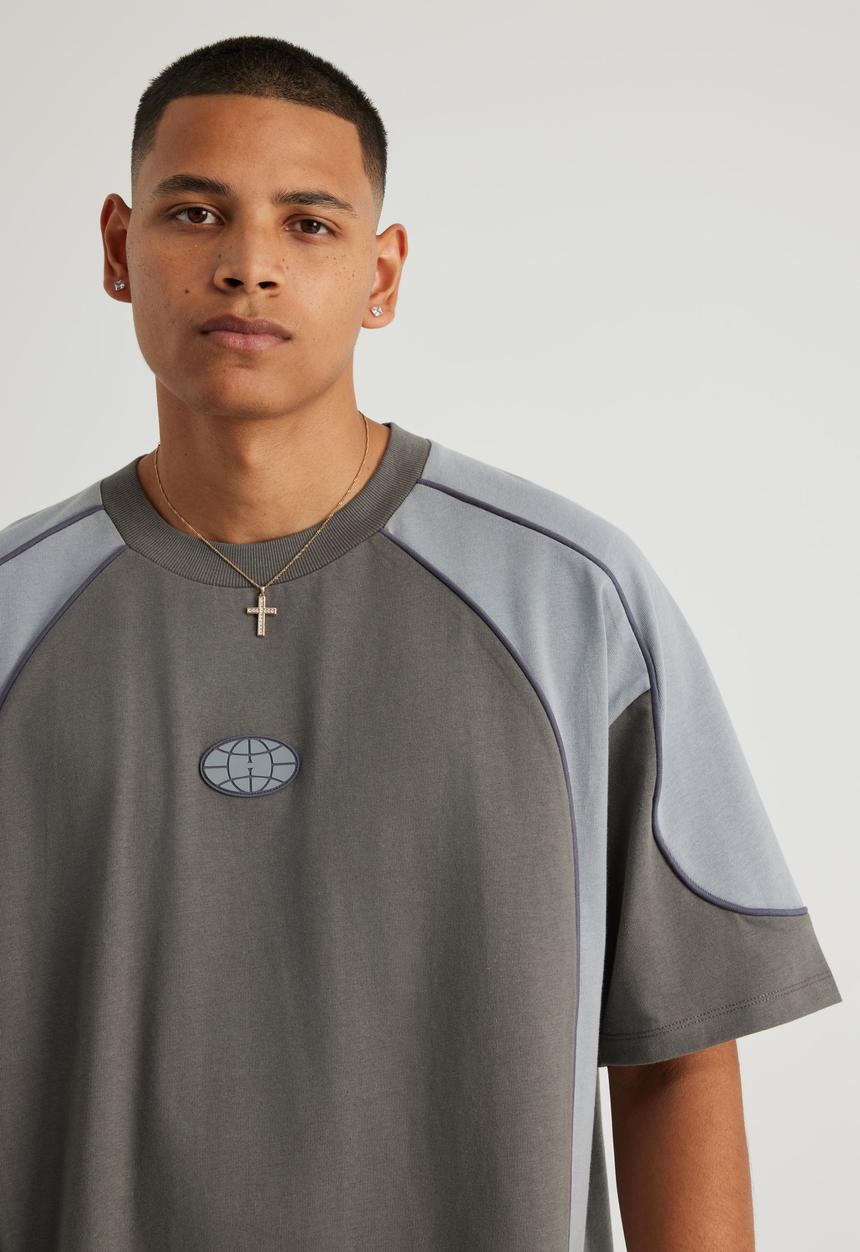 Factorie - Half half boxy T-shirt hh - iron/concrete fluid